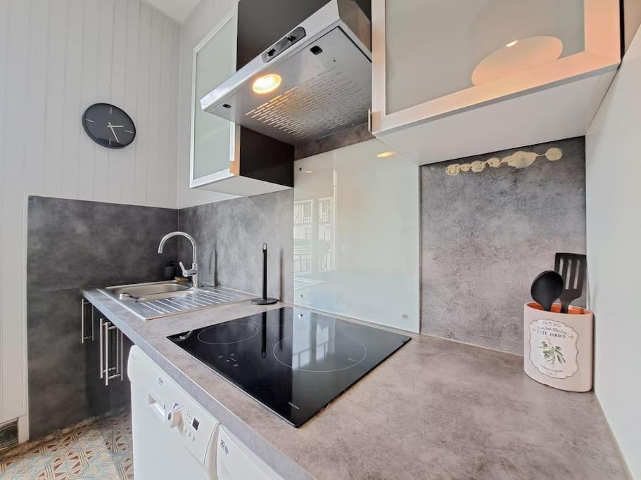 Perth, Bel Appartement Lumineux 랭스 외부 사진